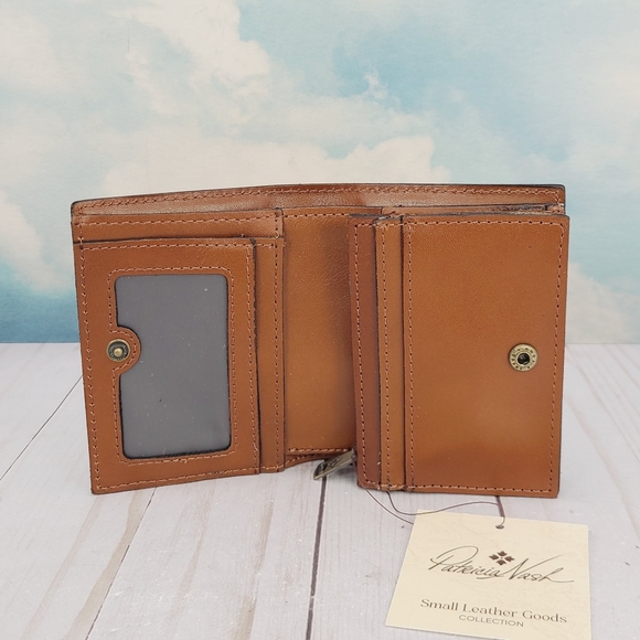 Patricia Nash Clara Wallet - Picture 7 of 10